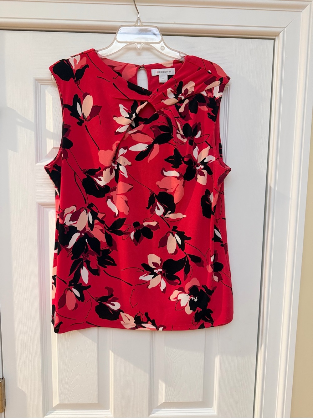 Ladies Size XL "Liz Claiborne" Red Floral Twist-Detail Sleeveless Camisole GUC